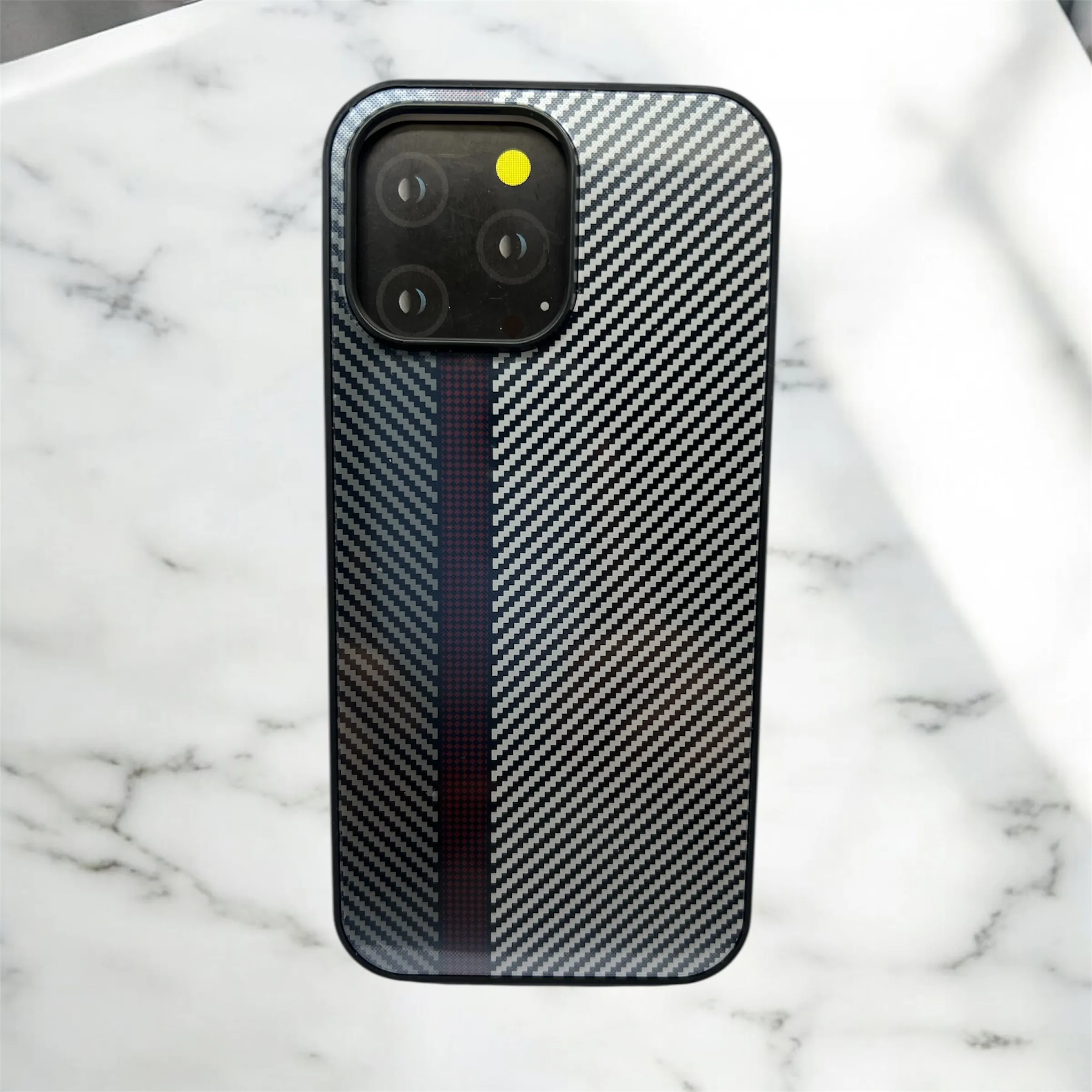 قاب طرح کربن آیفون 13promax